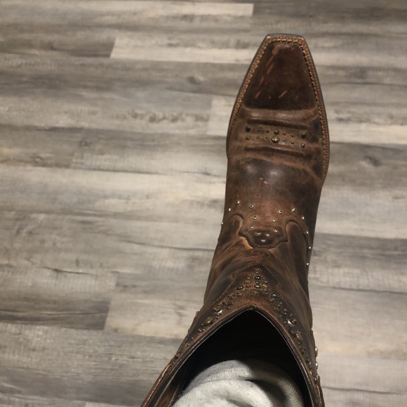 Snip toe Cowgirl Boots - Picture 3 of 7